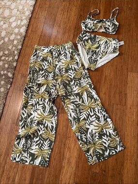 Old Navy Olive, White & Mustard Tropical Pajama Bottoms